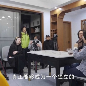 请输入相册名称